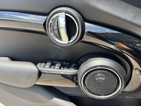 Used 2017 MINI Cooper S FWD image 19