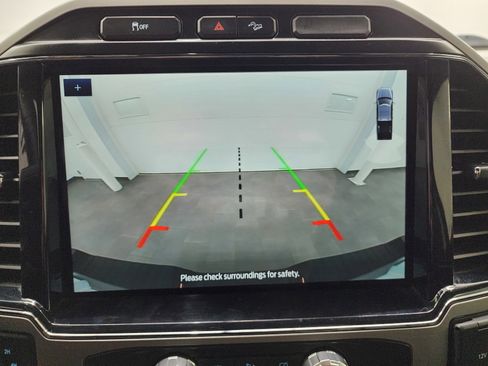 Used 2022 Ford F250 Lariat image 14