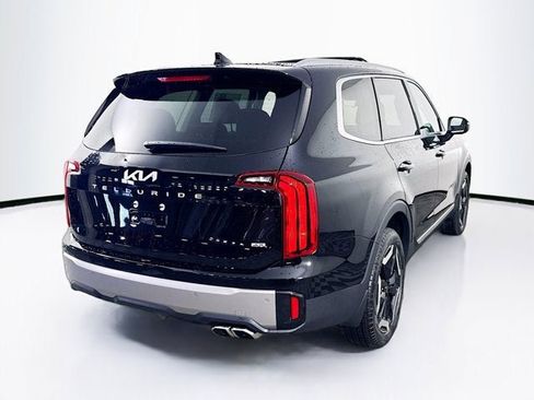 New 2025 Kia Telluride S image 5