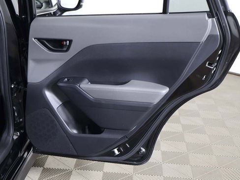 Used 2025 Subaru Crosstrek 2.0i Premium AWD/4WD image 26