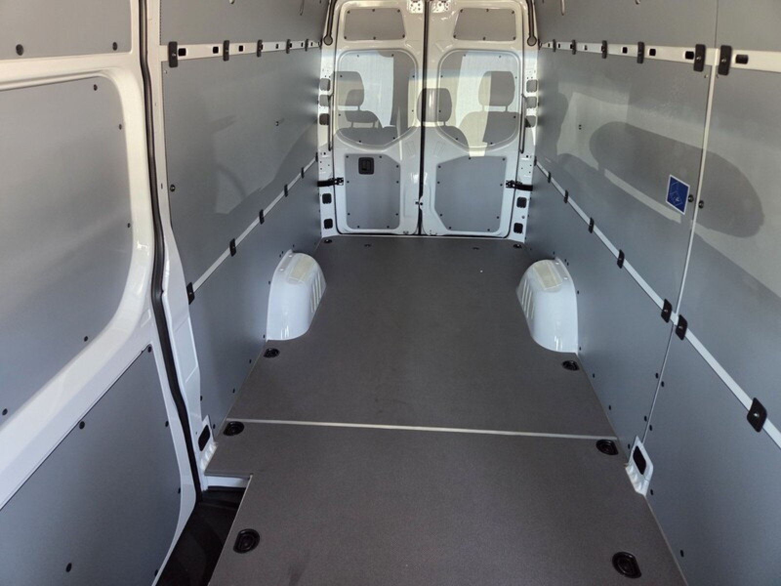 New 2026 Mercedes-Benz Sprinter 2500 image 17