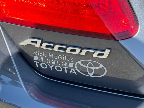 Used 2013 Honda Accord LX image 21