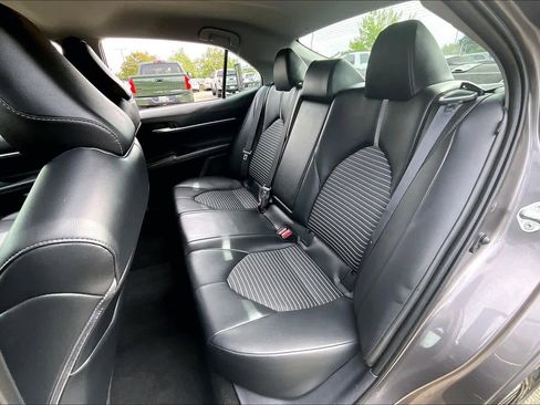Certified 2023 Toyota Camry SE image 20