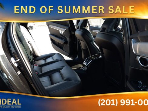 Used 2023 Volvo S90 B6 Plus AWD/4WD image 29
