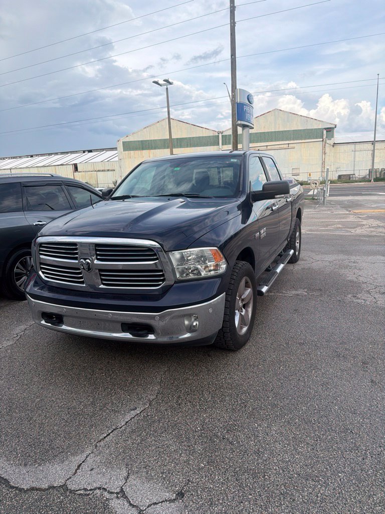 Used 2017 RAM 1500 Big Horn AWD/4WD image 2