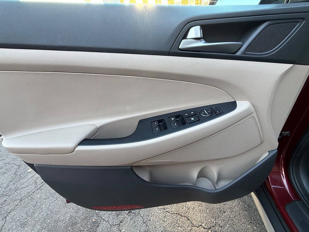 Used 2017 Hyundai Tucson Value AWD/4WD image 15