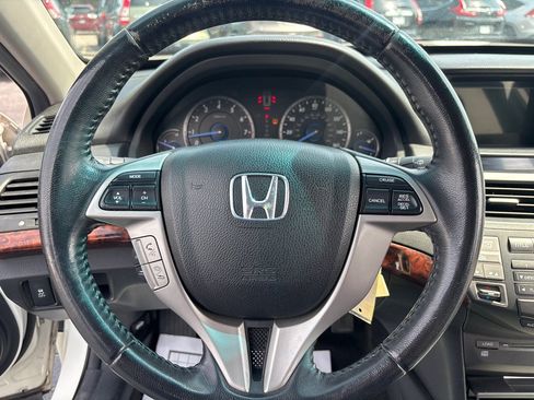 Used 2011 Honda Crosstour EX-L image 22