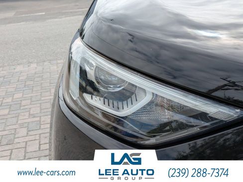 Used 2020 Ford Edge Titanium image 9