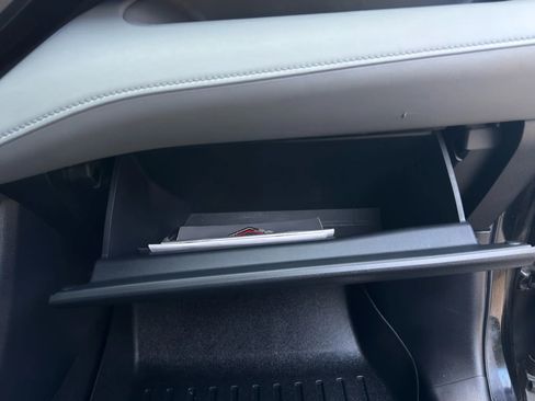 Used 2023 Toyota Highlander XLE image 22