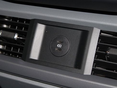 New 2025 Ford F150 Lariat w/ Equipment Group 501A Mid image 34