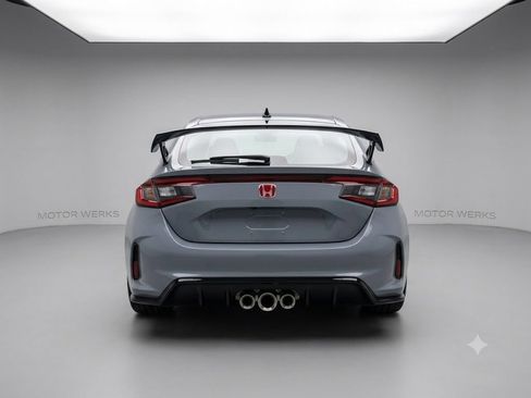 Used 2026 Honda Civic Type R image 5