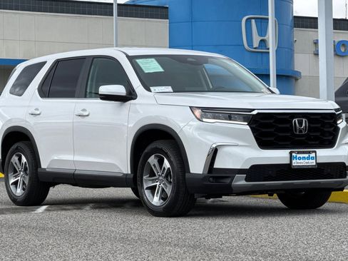 Certified 2023 Honda Pilot EX-L image 7