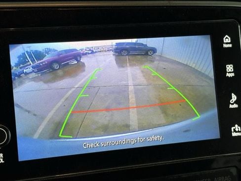 Used 2017 Mitsubishi Outlander SE image 16