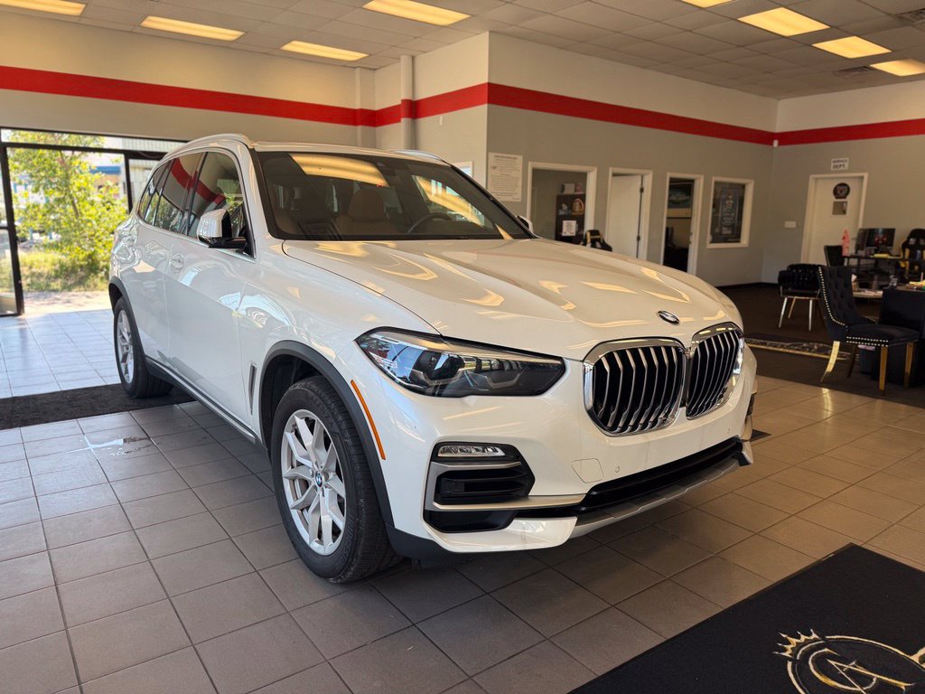 Used 2021 BMW X5 xDrive40i w/ Premium Package AWD/4WD image 6