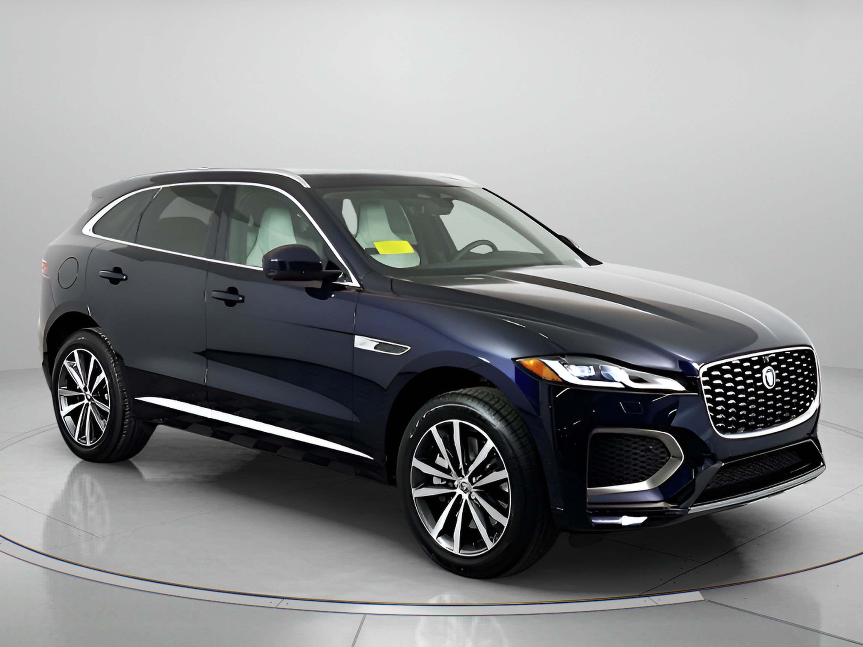 Used 2026 Jaguar F-PACE R-Dynamic S AWD/4WD image 8