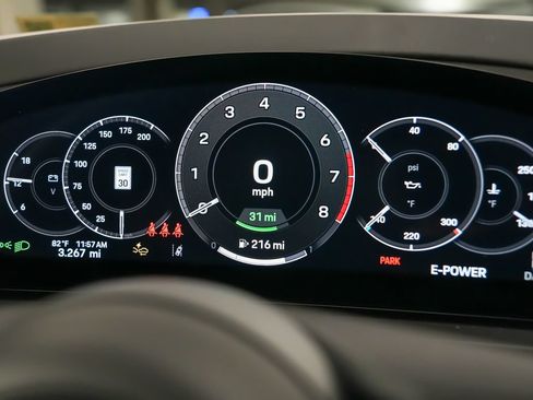 Certified 2026 Porsche Cayenne S AWD/4WD image 30