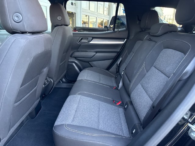 Certified 2025 GMC Terrain Elevation FWD image 24