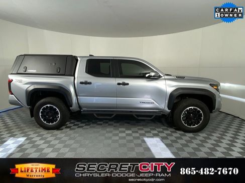 Used 2024 Toyota Tacoma TRD Off-Road w/ TRD Off Road Upgrade Package image 8