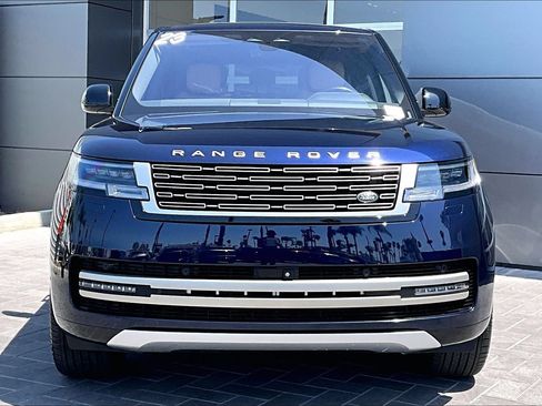 Certified 2023 Land Rover Range Rover SE AWD/4WD image 2