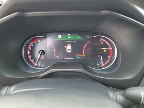 Used 2024 Toyota RAV4 XLE FWD image 20