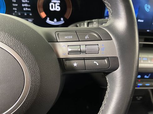 Certified 2024 Hyundai Kona SEL AWD/4WD image 29