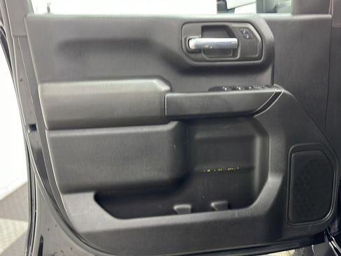 Used 2023 Chevrolet Silverado 2500 Custom w/ Custom Value Package AWD/4WD image 12