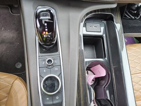 Used 2021 Cadillac Escalade ESV Sport AWD/4WD image 5