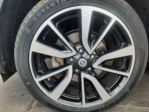 Used 2017 Nissan Rogue Sport SL w/ SL Premium Package AWD/4WD image 18