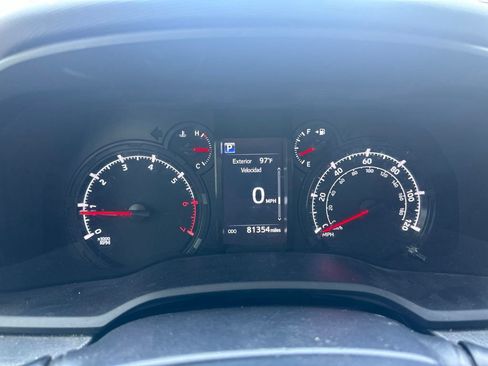 Used 2024 Toyota 4Runner SR5 RWD image 3