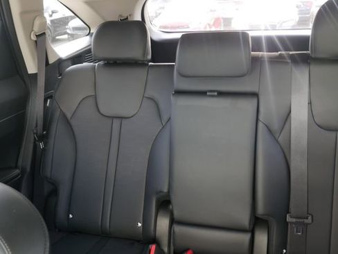 Used 2025 Kia Sorento S w/ Panoramic Sunroof Package FWD image 38
