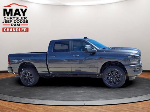 New 2026 RAM 2500 Laramie AWD/4WD image 2