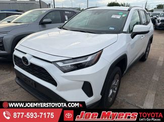 Used 2025 Toyota RAV4 XLE FWD video 1