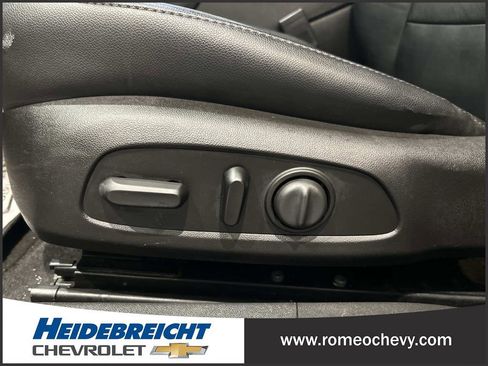 Used 2016 Chevrolet Malibu LT w/ Leather Package image 15