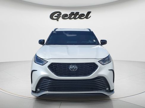 Used 2023 Toyota Highlander XSE image 8