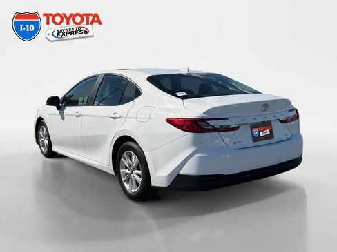 Certified 2025 Toyota Camry LE FWD image 3