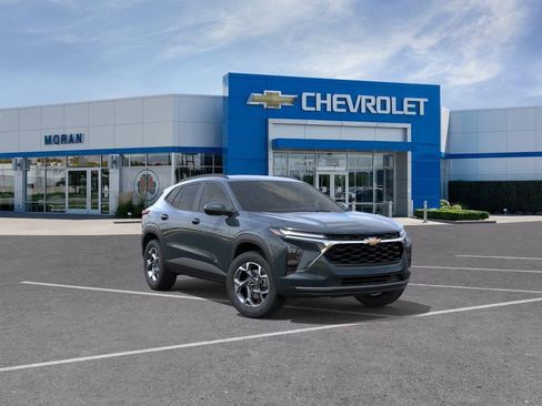 New 2026 Chevrolet Trax LT FWD image 1