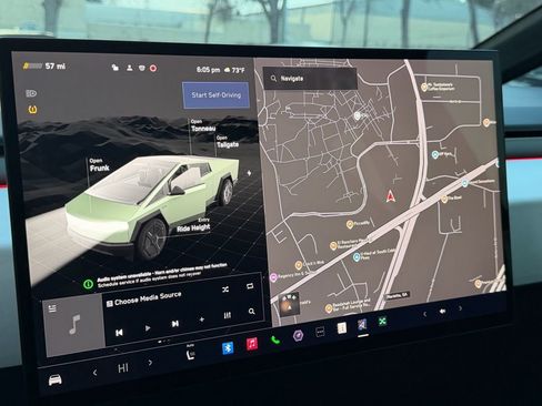 Used 2024 Tesla Cybertruck AWD Crew Cab image 17