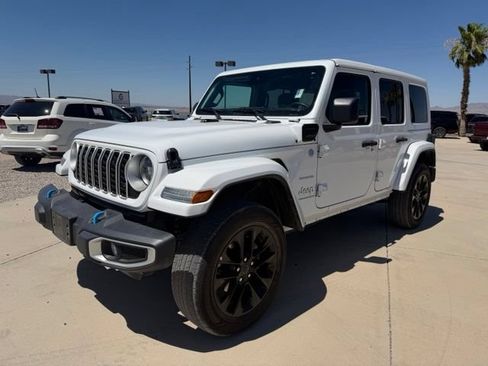 Used 2024 Jeep Wrangler Unlimited Sahara AWD/4WD image 1
