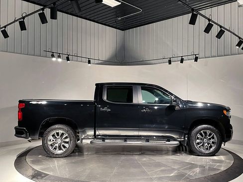 Used 2024 Chevrolet Silverado 1500 RST w/ Convenience Package II image 10