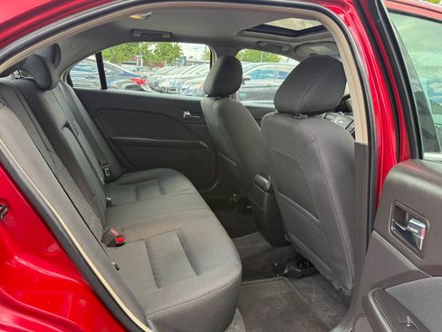 Used 2011 Ford Fusion SE w/ 202A Rapid Spec Order Code FWD image 13