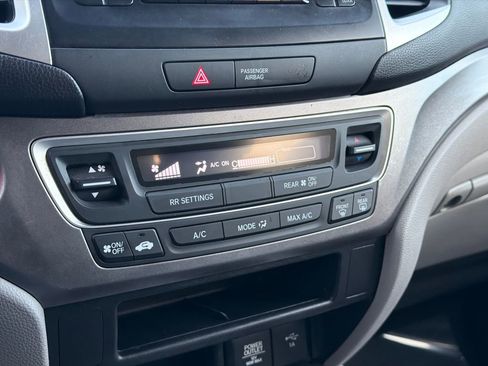 Used 2019 Honda Pilot LX image 26