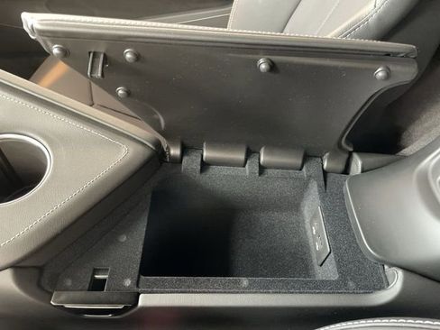 New 2026 Chevrolet Corvette Stingray Coupe w/ Battery Protection Package image 13