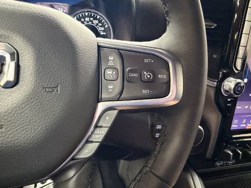 Used 2025 RAM 1500 Big Horn AWD/4WD image 22