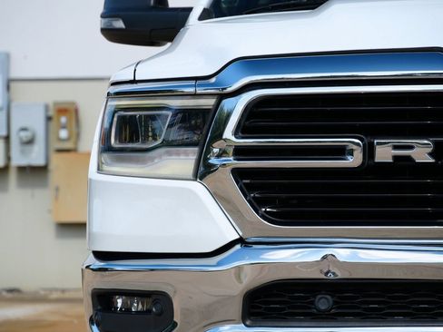 Used 2019 RAM 1500 Big Horn RWD image 20