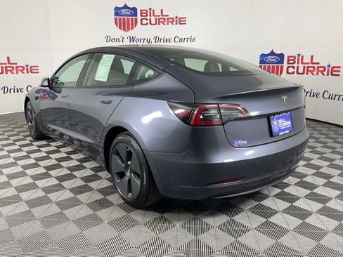 Used 2023 Tesla Model 3 Standard Range image 5