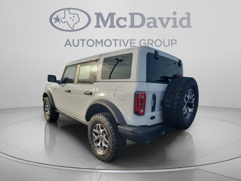 Used 2025 Ford Bronco Badlands AWD/4WD image 2