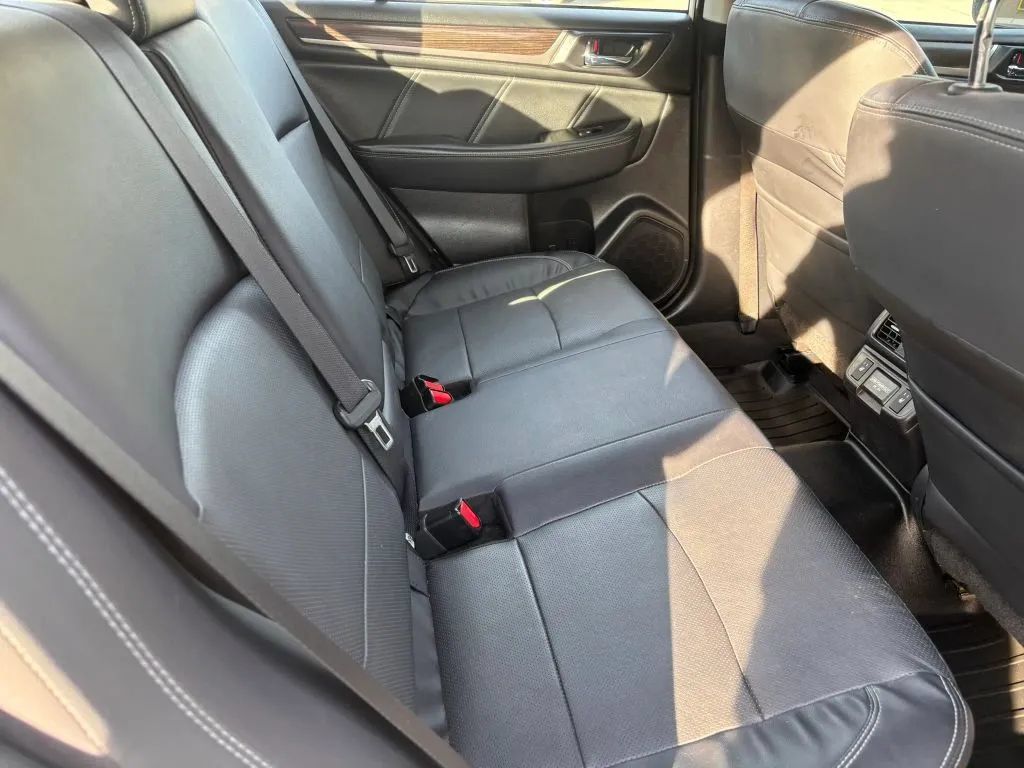 Used 2018 Subaru Legacy 2.5i Limited AWD/4WD image 14