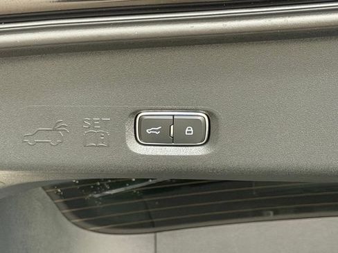 Used 2025 Lincoln Navigator Black Label AWD/4WD image 43