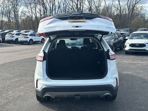Certified 2022 Ford Edge Titanium w/ Class II Trailer Tow Package image 29