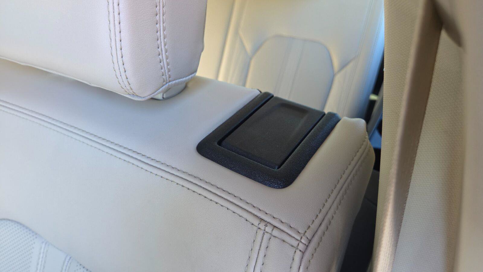 Used 2023 Ford Expedition Max Platinum AWD/4WD image 46